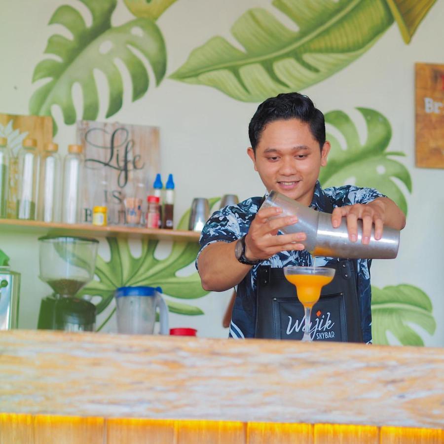 Luminor Hotel Banyuwangi By Wh Exteriör bild